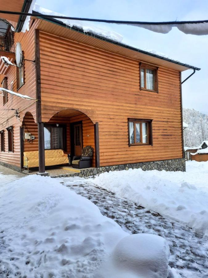 Cottage "Kliverent" Γιαρέμτσε Εξωτερικό φωτογραφία