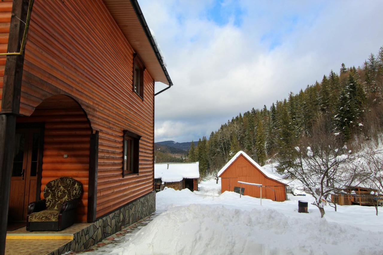 Cottage "Kliverent" Γιαρέμτσε Εξωτερικό φωτογραφία