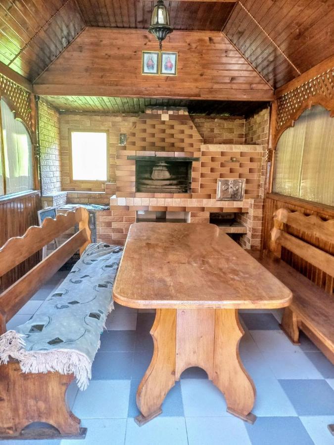 Cottage "Kliverent" Γιαρέμτσε Εξωτερικό φωτογραφία