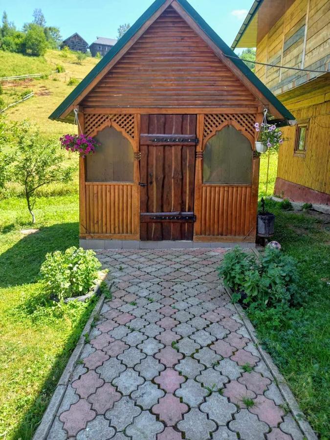 Cottage "Kliverent" Γιαρέμτσε Εξωτερικό φωτογραφία