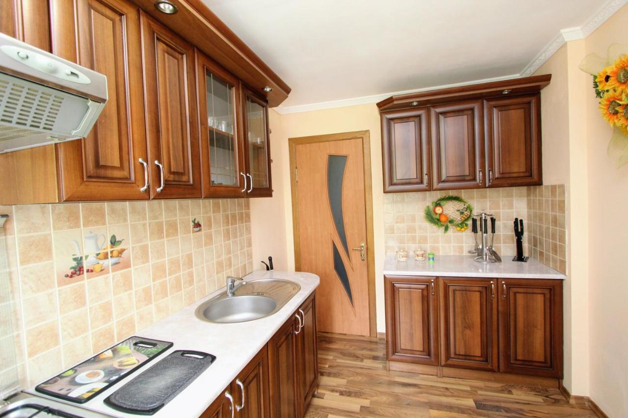 Cottage "Kliverent" Γιαρέμτσε Εξωτερικό φωτογραφία
